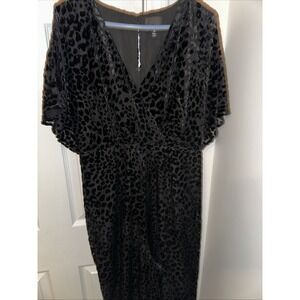 Greylin Jumpsuit ‎ Black Velvet Leopard Print V-Neck M
